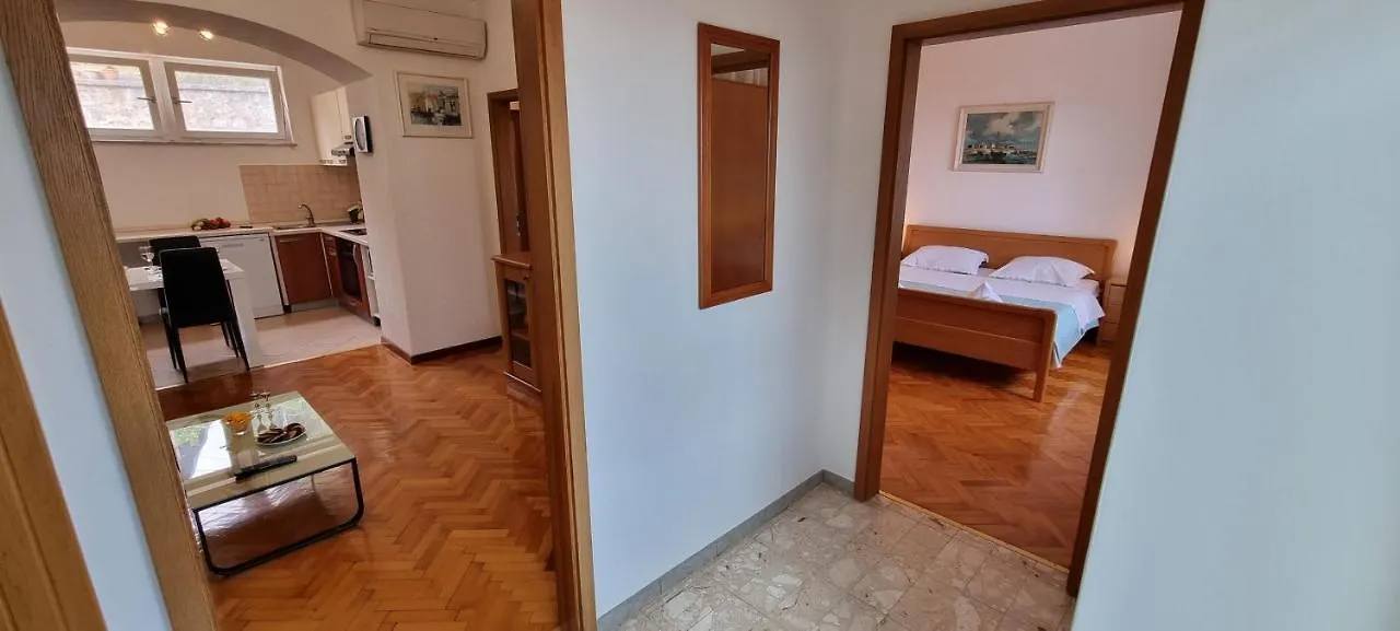 Apartments Anamarija Opatija